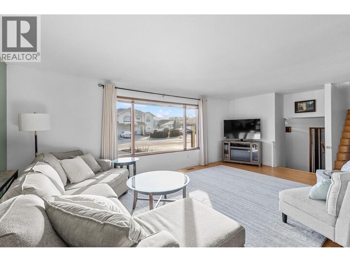 Property Photo:  280 Kneller Road  BC V1X 7A1 