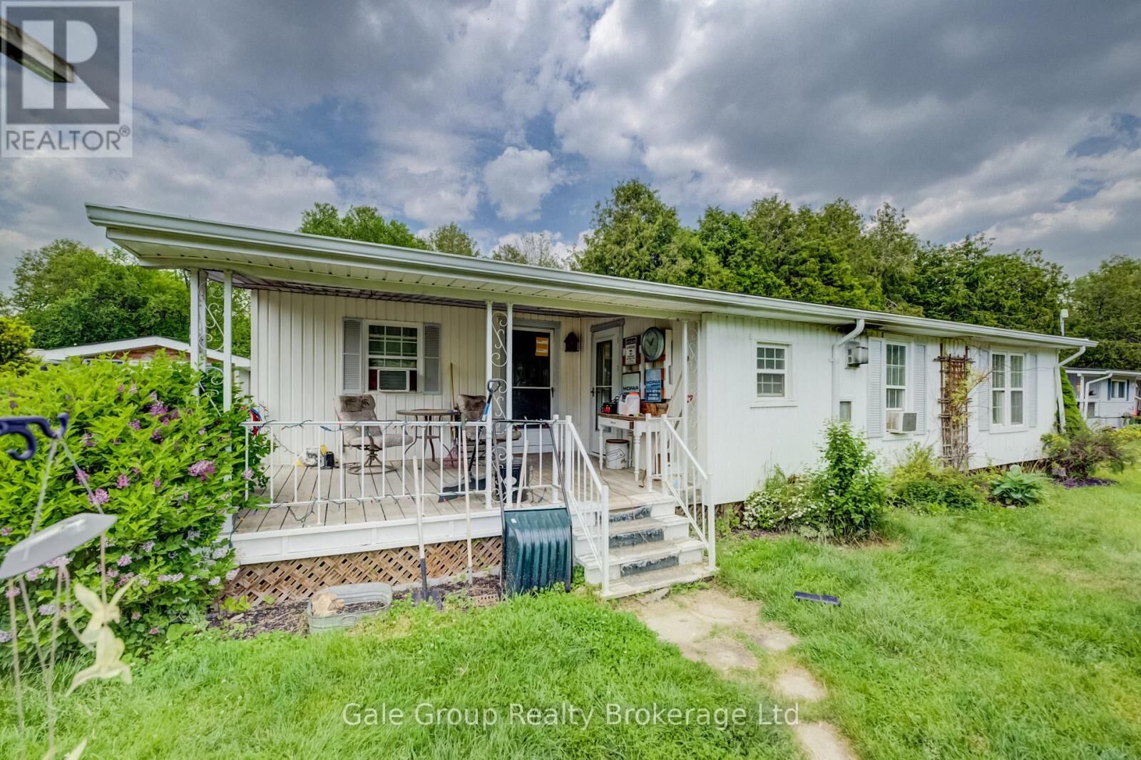 Property Photo: 495856 10th Line ON N4S 7V7