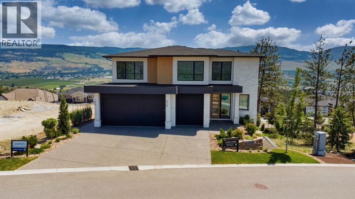 Photo de la propriété: 615 Kingswood Terrace BC V1V 0J2