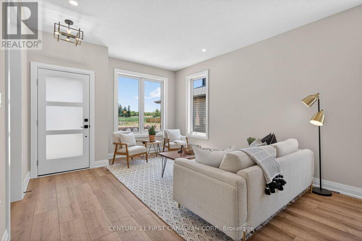 Property Photo:  11 Postma Crescent  ON N0M 1A0 
