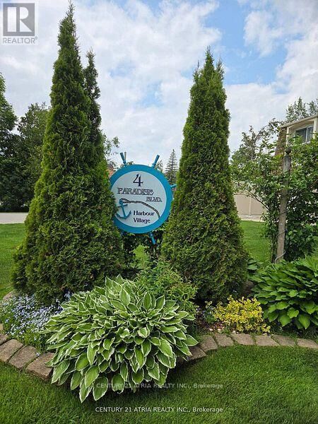 Property Photo: 4 Paradise Boulevard 24 ON L0K 1B0