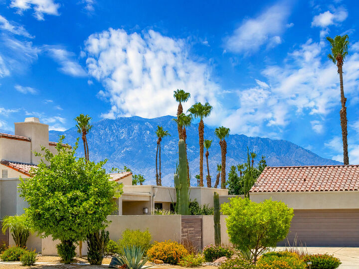 Property Photo:  829 Inverness  CA 92270 