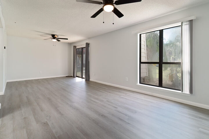Property Photo:  308 SW Miracle Strip Parkway 3B  FL 32548 