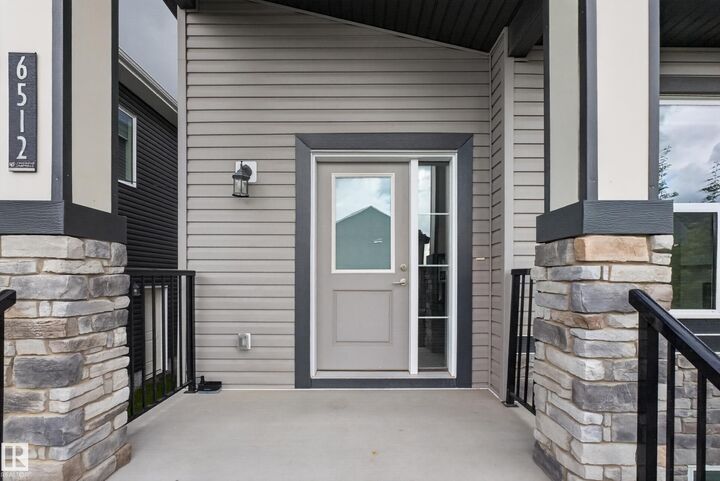 Photo de la propriété:  6512 Chappelle Vista Vista SW  AB T6W 4A3 