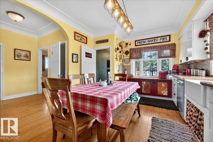 Property Photo: 572004 Highway 857 AB T0B 4R0