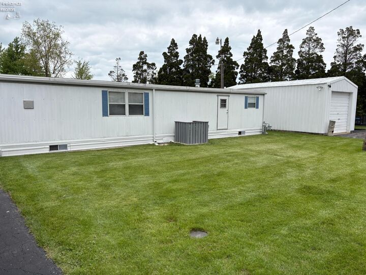 Property Photo:  2825 W Risingsun Road  OH 43452 