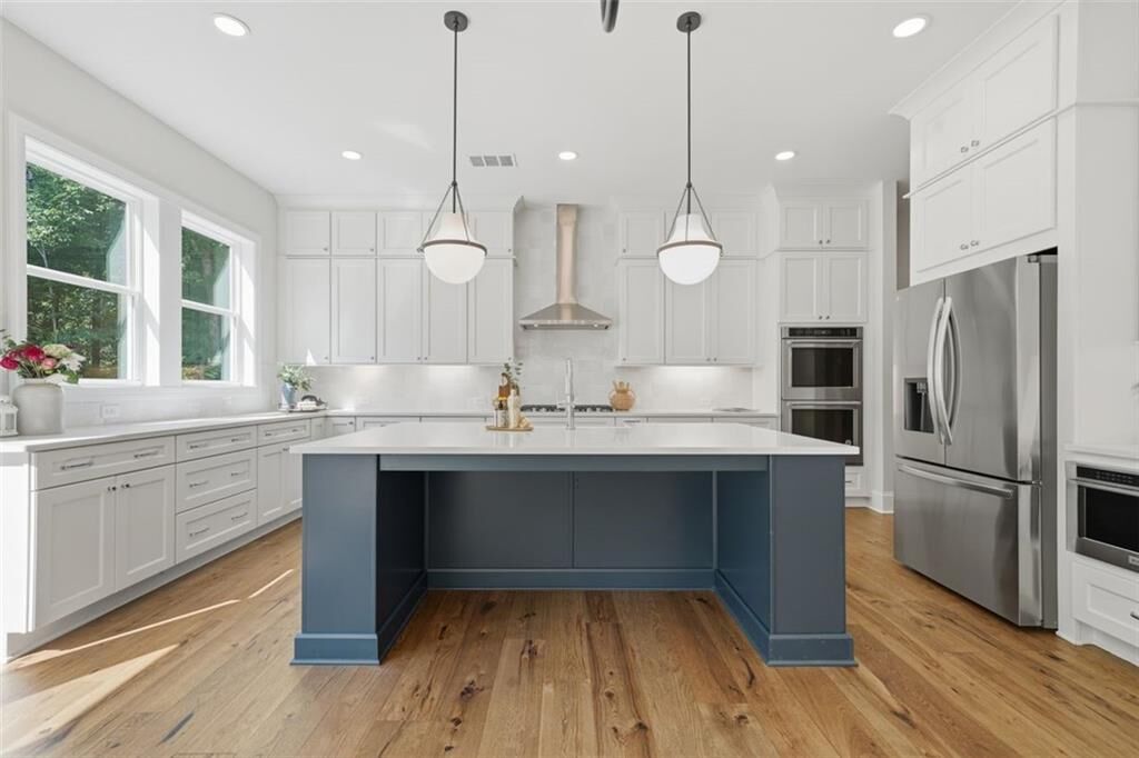 Property Photo:  401 Oakleigh Avenue  GA 30188 
