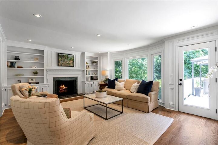 Property Photo:  2912 Vinings Forest Way SE  GA 30339 