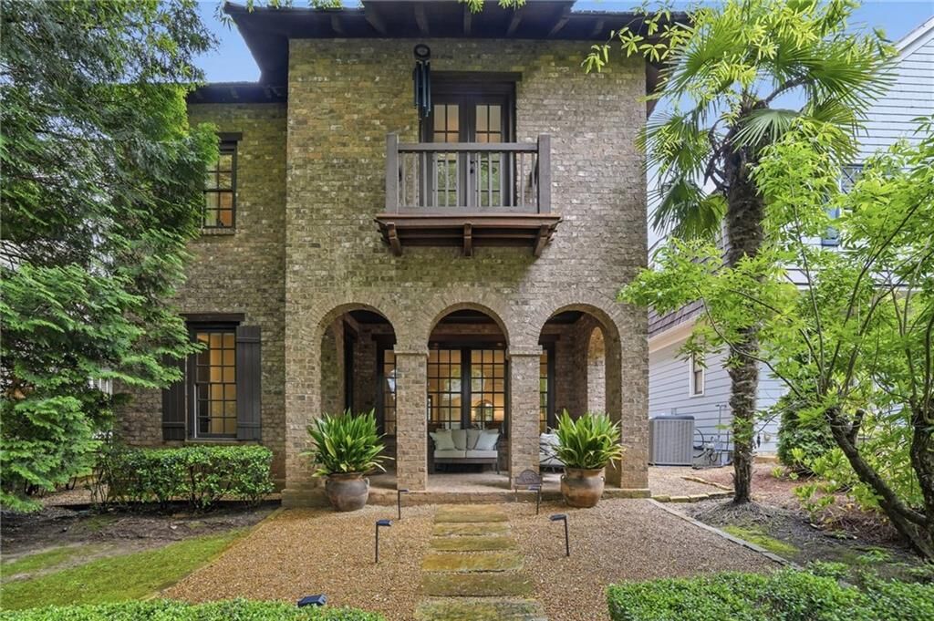 Property Photo: 6645 Will Allen Road GA 30040