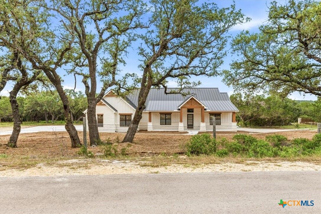 Property Photo:  1744 Crossbow Drive  TX 78133 