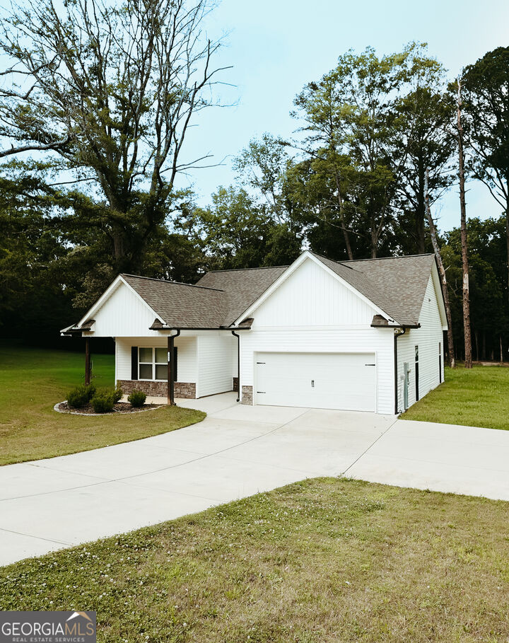 Property Photo:  391 Mulberry Rock Road  GA 30179 