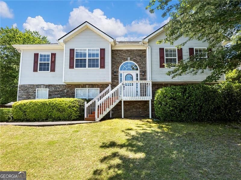 Property Photo:  3865 Morgan Box Court  GA 30519 