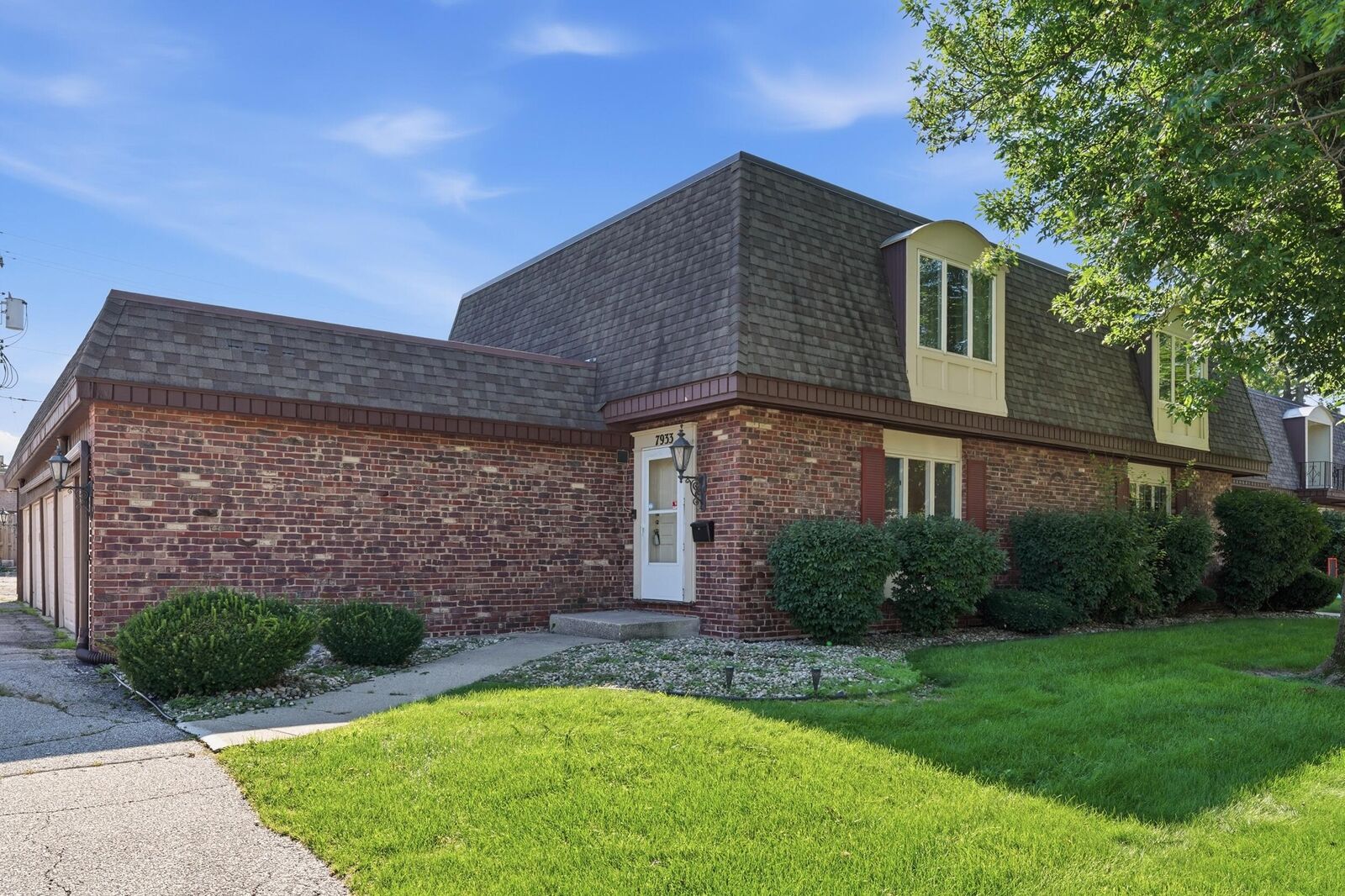 Property Photo:  7933 Jefferson Avenue 4B  IN 46321 