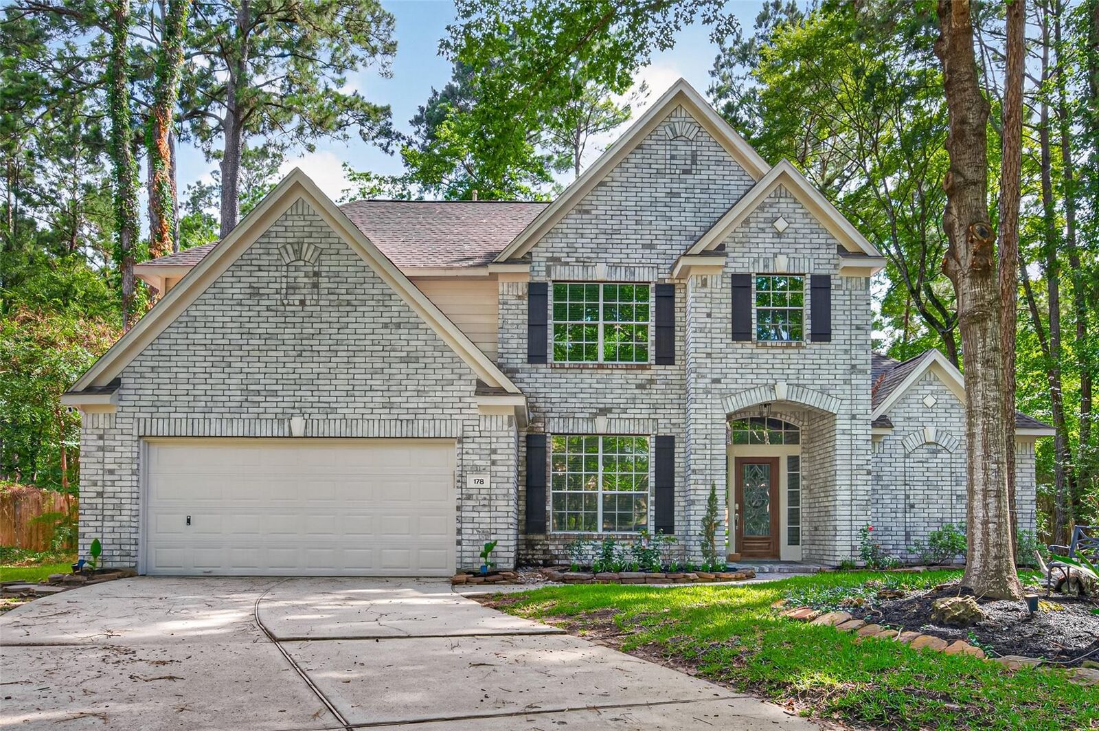 Property Photo: 178 Linton Downs Place TX 77382