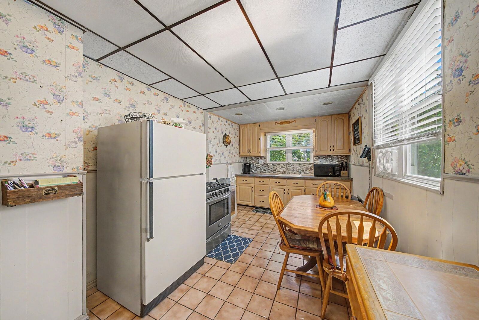 Property Photo: 288 Maple St NJ 07094