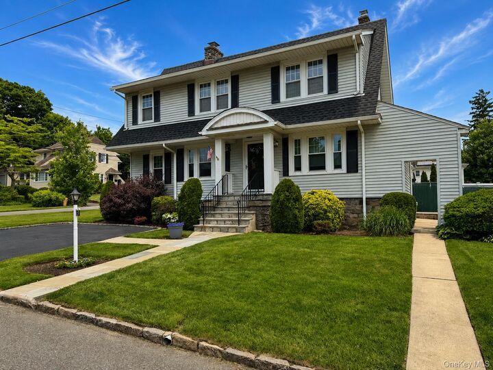 Property Photo: 118 Gaylor Road NY 10583