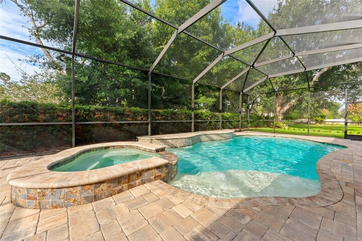 Property Photo:  509 Vintage Way  FL 33511 