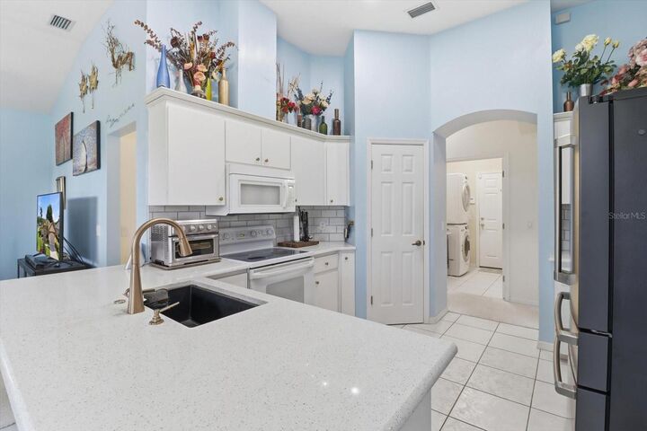 Property Photo:  168 W Romany Loop  FL 34465 