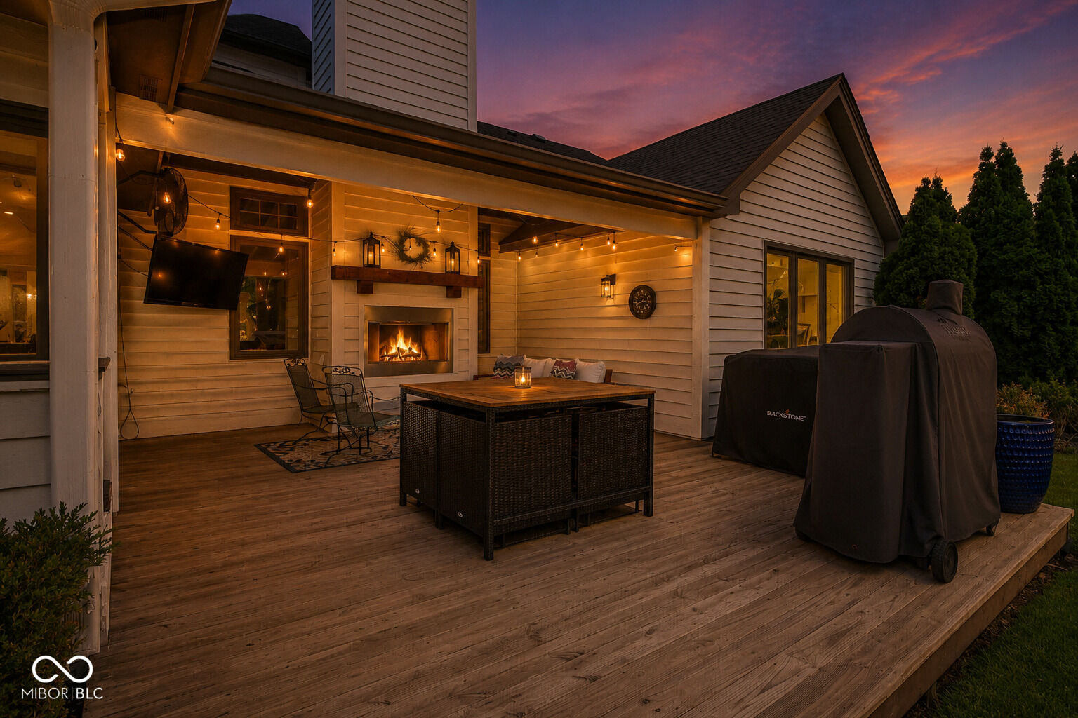 Property Photo: 7040 Koldyke Place IN 46038