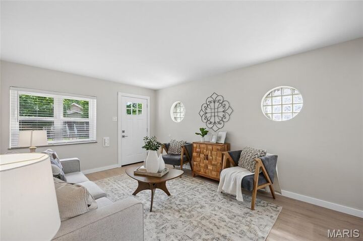Property Photo: 5312 Robert Avenue MO 63109