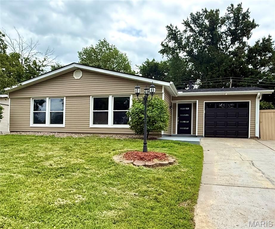 Property Photo:  3314 Cordes Drive  MO 63125 