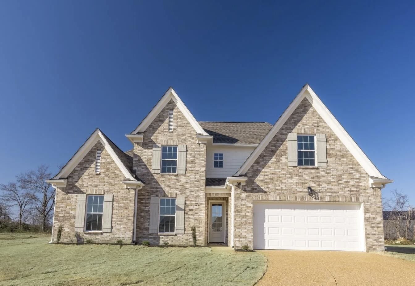 Property Photo:  125 Summer Rose Ln  TN 38068 