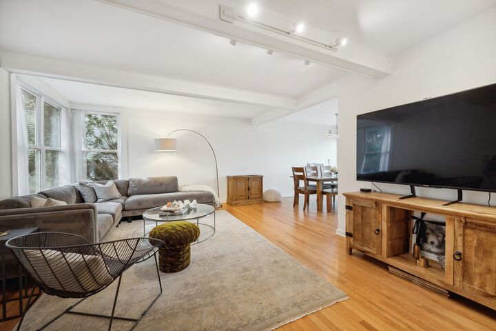 Property Photo: 611 Roger Avenue IL 60043