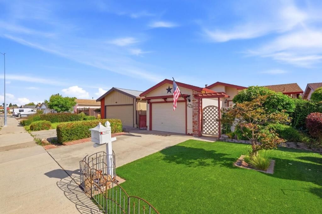 Property Photo: 478 Vivienne Drive CA 95076