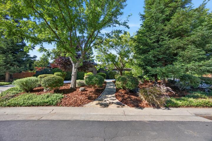 Property Photo:  44194 Lakeview Drive  CA 95618 