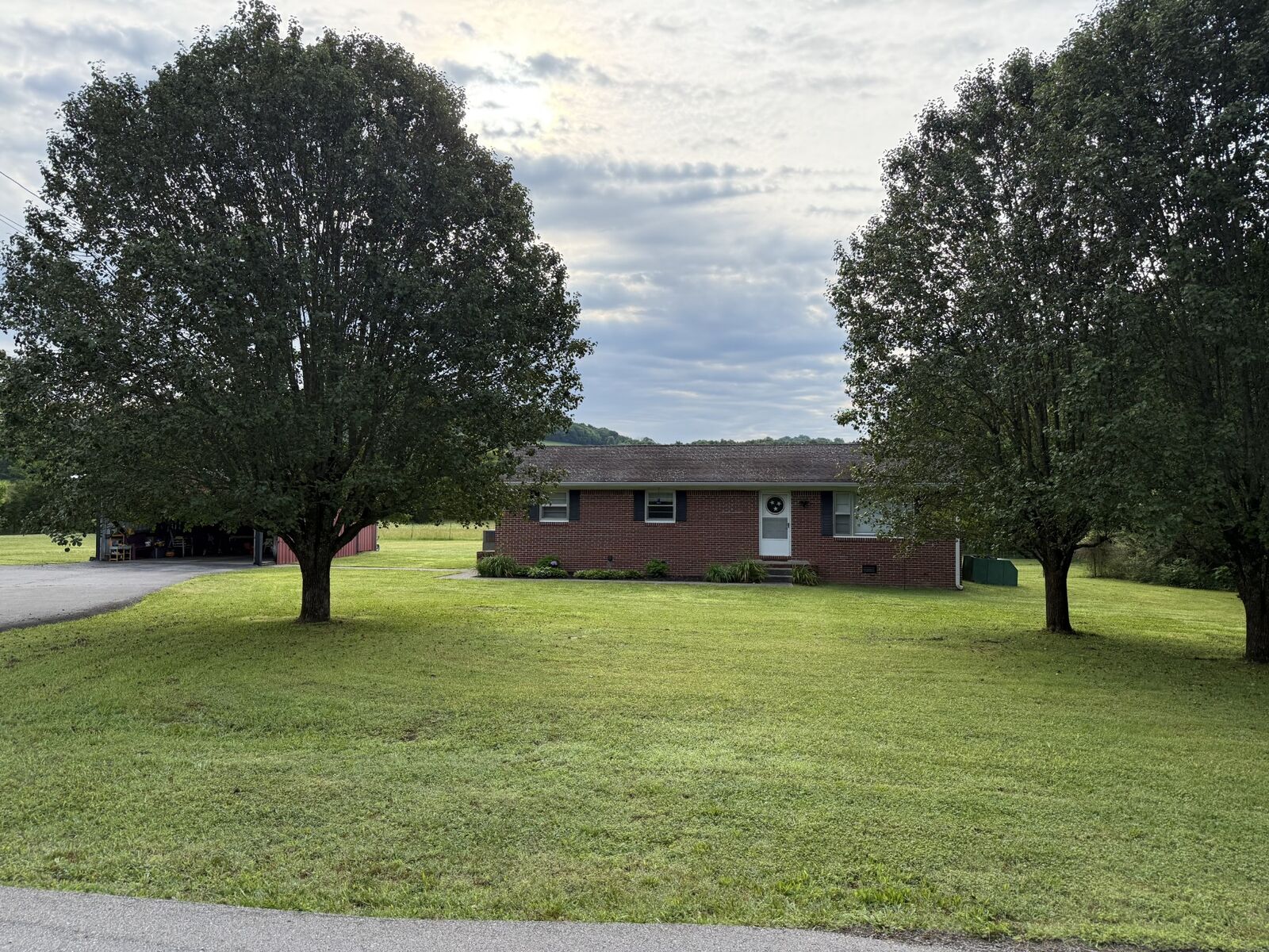 Property Photo:  350 Wilson Hill Rd  TN 37149 