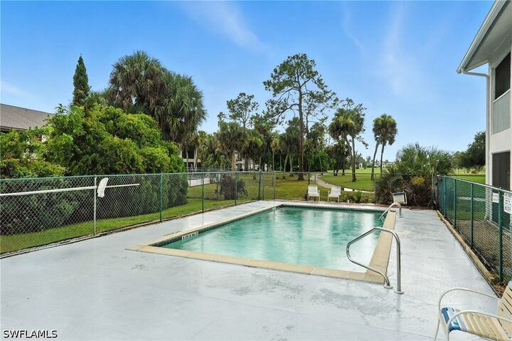 Property Photo:  2231 E 5th Street 207  FL 33936 