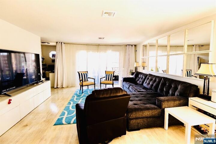 Property Photo:  67 71st Street 2  NJ 07093 
