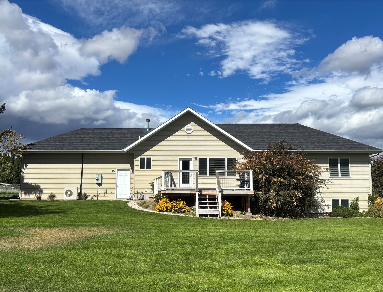 Property Photo: 215 Katy Court MT 59602