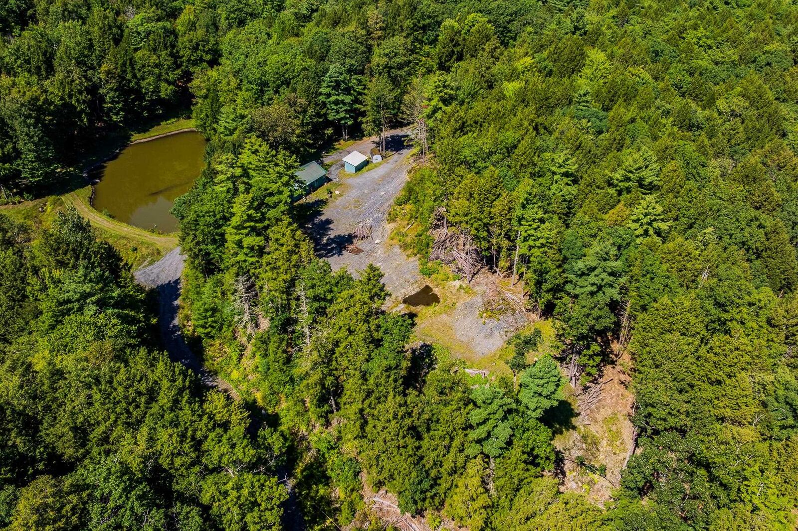 Property Photo:  198 Brackett Road  VT 05045 