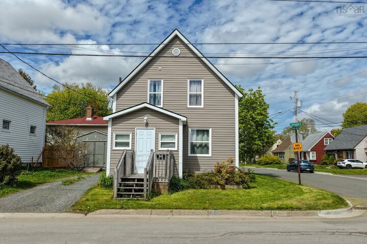 Property Photo: 195 Lisgard Street NS B1P 2Y5