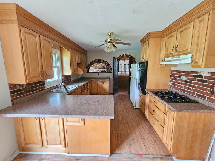 Property Photo: 10609 32nd Avenue N MN 55441