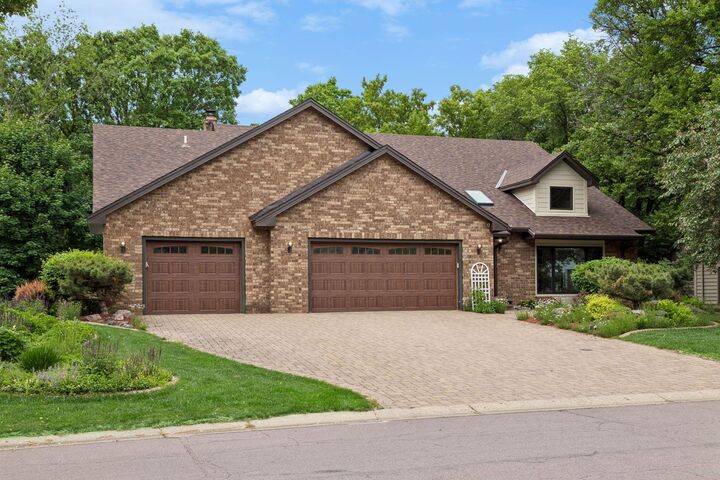 Property Photo: 13673 Duluth Drive MN 55124