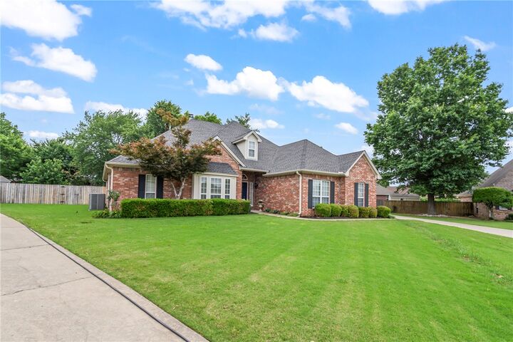 Property Photo: 4294 Kingsbury Cove AR 72762
