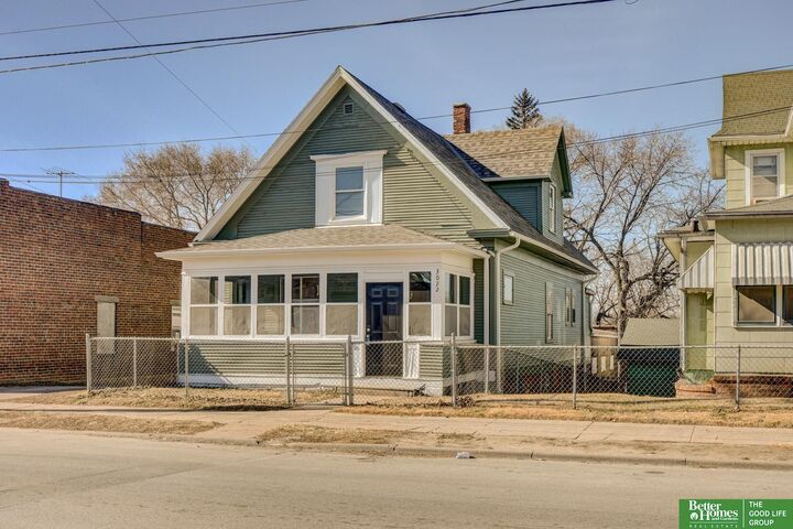 Property Photo:  3022 S 20 Street  NE 68108 