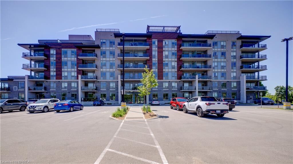 Property Photo: 34 Norman Street 506 ON N3R 2Y1