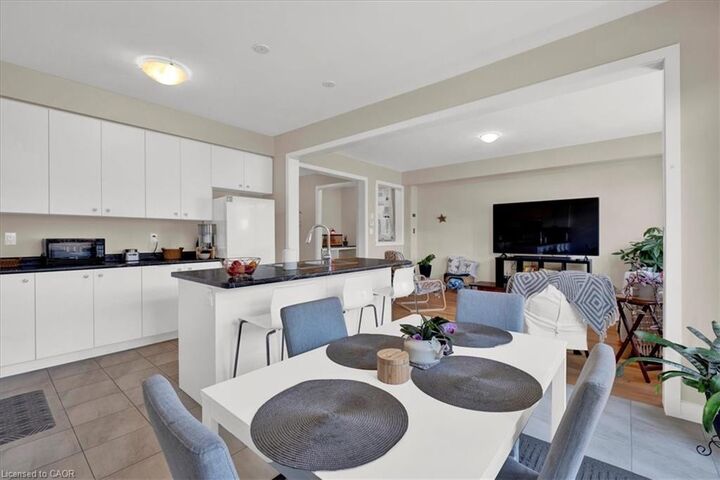 Property Photo:  73 Stern Drive  ON L3B 0M3 