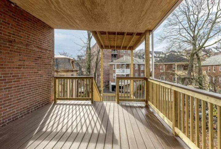 Property Photo:  30 Winchester 5  MA 02446 