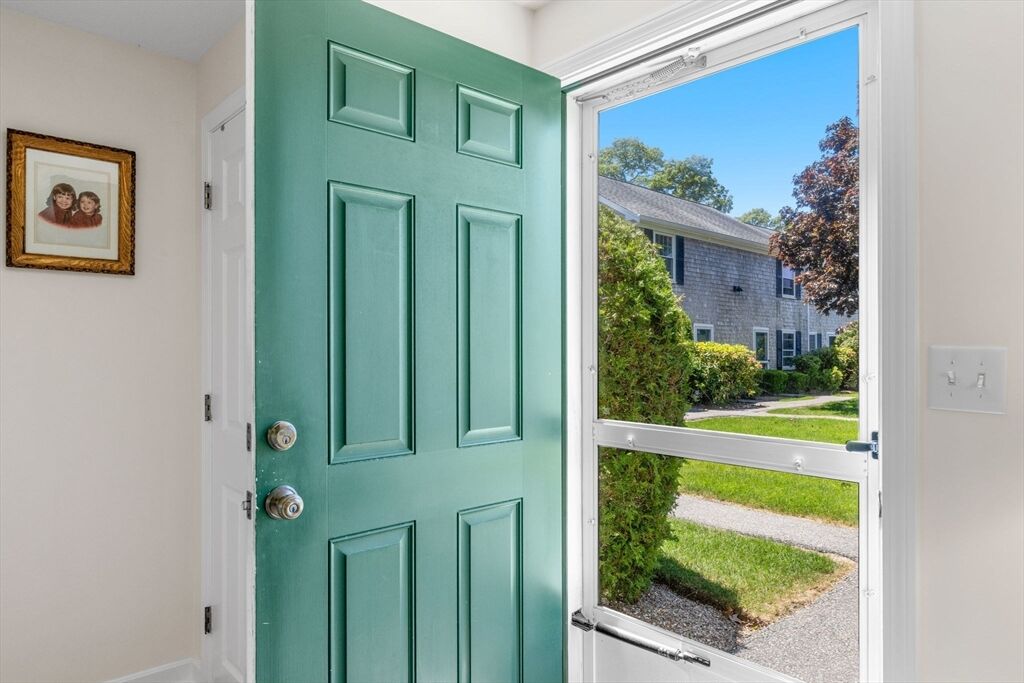 Property Photo:  135 W Main St 32  MA 02601 