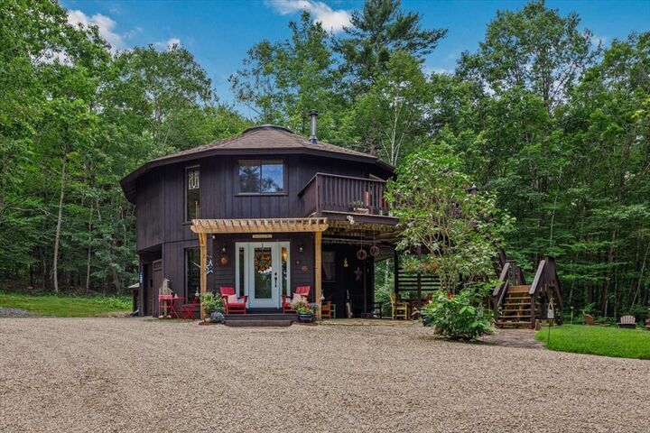 Property Photo:  332 Eaton Rd  NH 03446 
