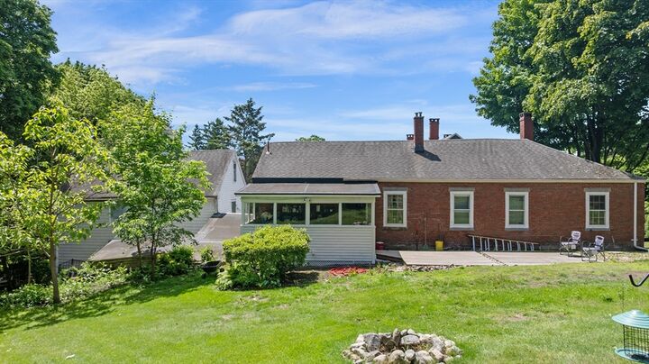 Property Photo:  14 Poplar  MA 01923 
