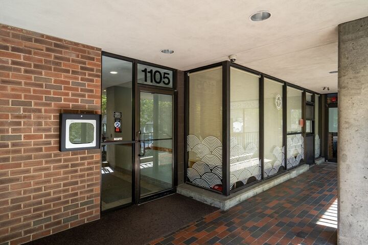 Property Photo:  1105 Massachusetts Ave 4A  MA 02138 