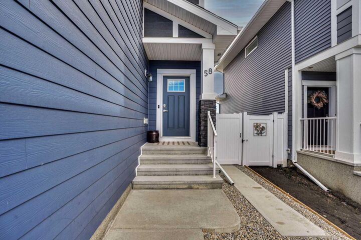Property Photo: 58 Ranchers View AB T1S 5R6