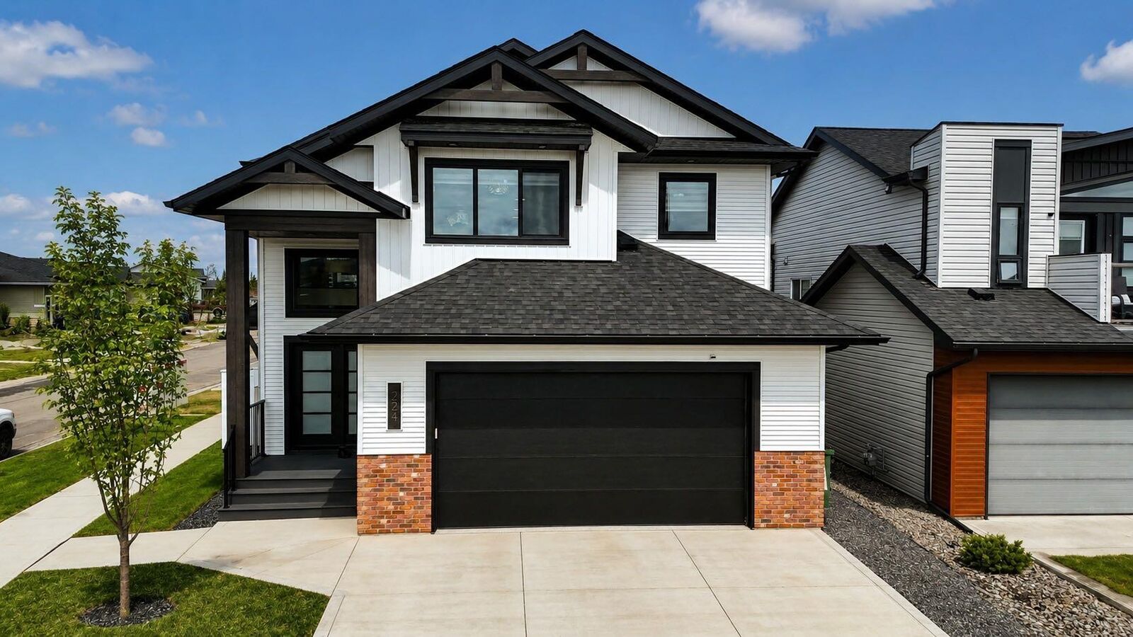 Property Photo:  224 Emerald Drive  AB T4P 3E2 
