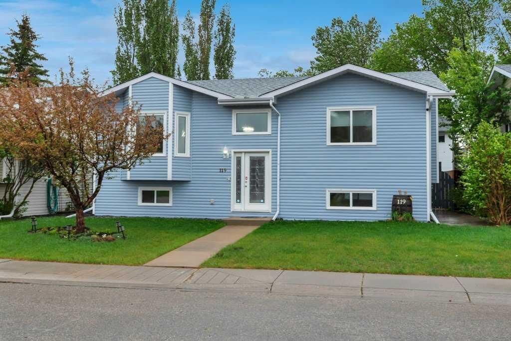 Property Photo:  119 Strathaven Crescent  AB T1P 1M2 