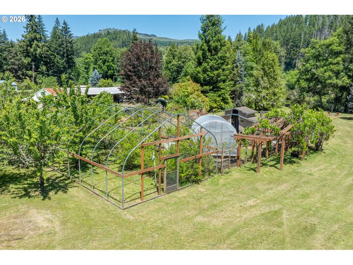 Property Photo:  45955 Goodpasture Rd  OR 97488 